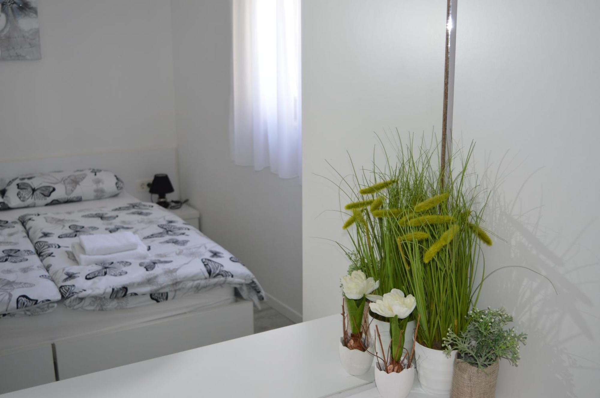 Apartments Lea Хвар Экстерьер фото