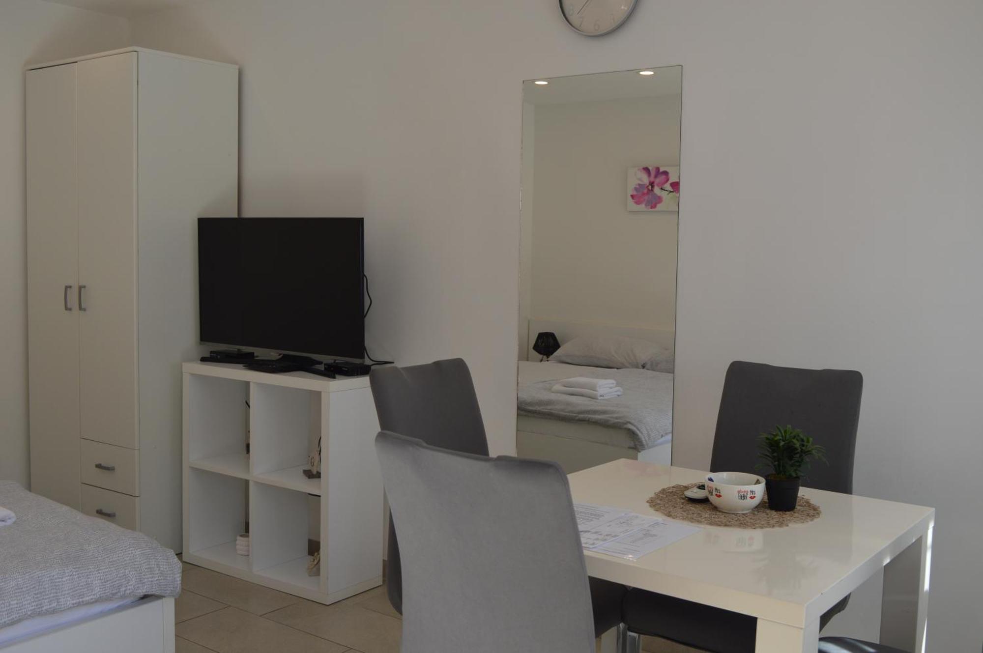 Apartments Lea Хвар Экстерьер фото